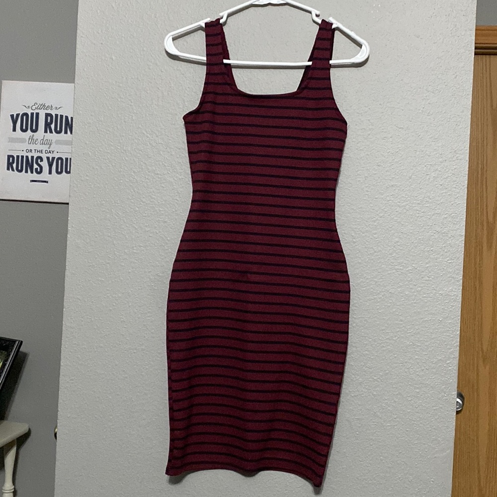 black and red Iris dress size S